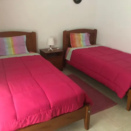 Apartament Flora Santa Bárbara de Nexe