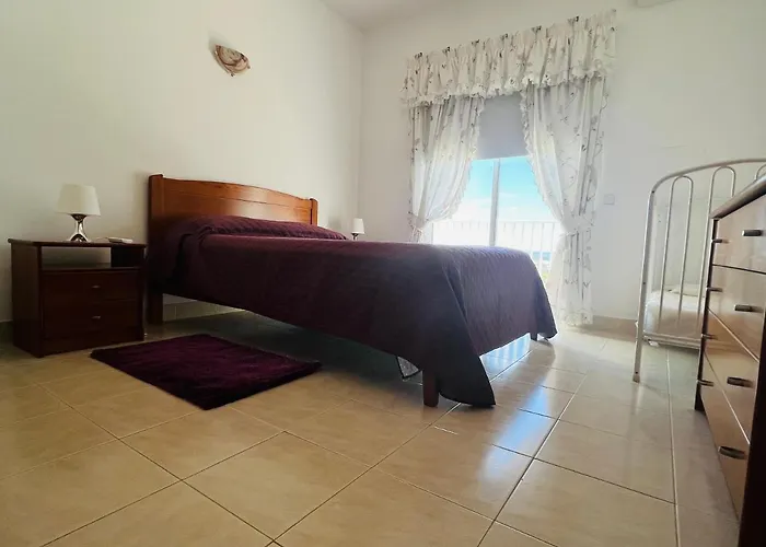 Flora Апартаменты *