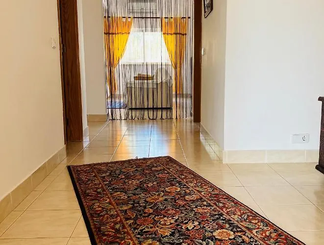 Апартаменты Flora Санта-Барбара-де-Некс