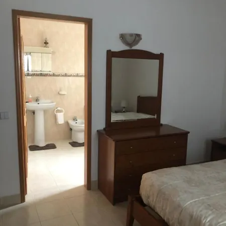 Flora Lejlighed Santa Bárbara de Nexe